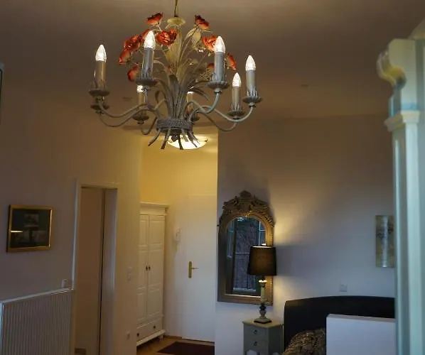 Stadtvilla Am Elbhang * Dresden